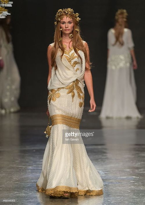 動(dòng)漫中古希臘風(fēng)格的典雅服飾搭配參考